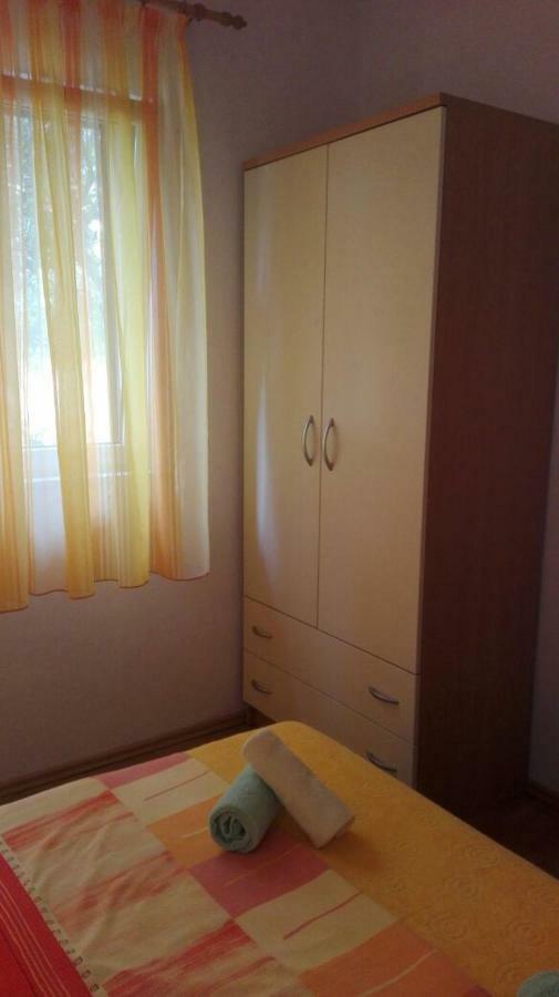 Apartment Peris Sevid Buitenkant foto